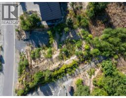 7634 Seven O'clock Drive, Pemberton, BC V0N2L3 Photo 11