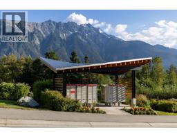 7634 Seven O'clock Drive, Pemberton, BC V0N2L3 Photo 23