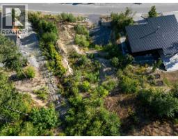 7634 Seven O'clock Drive, Pemberton, BC V0N2L3 Photo 12