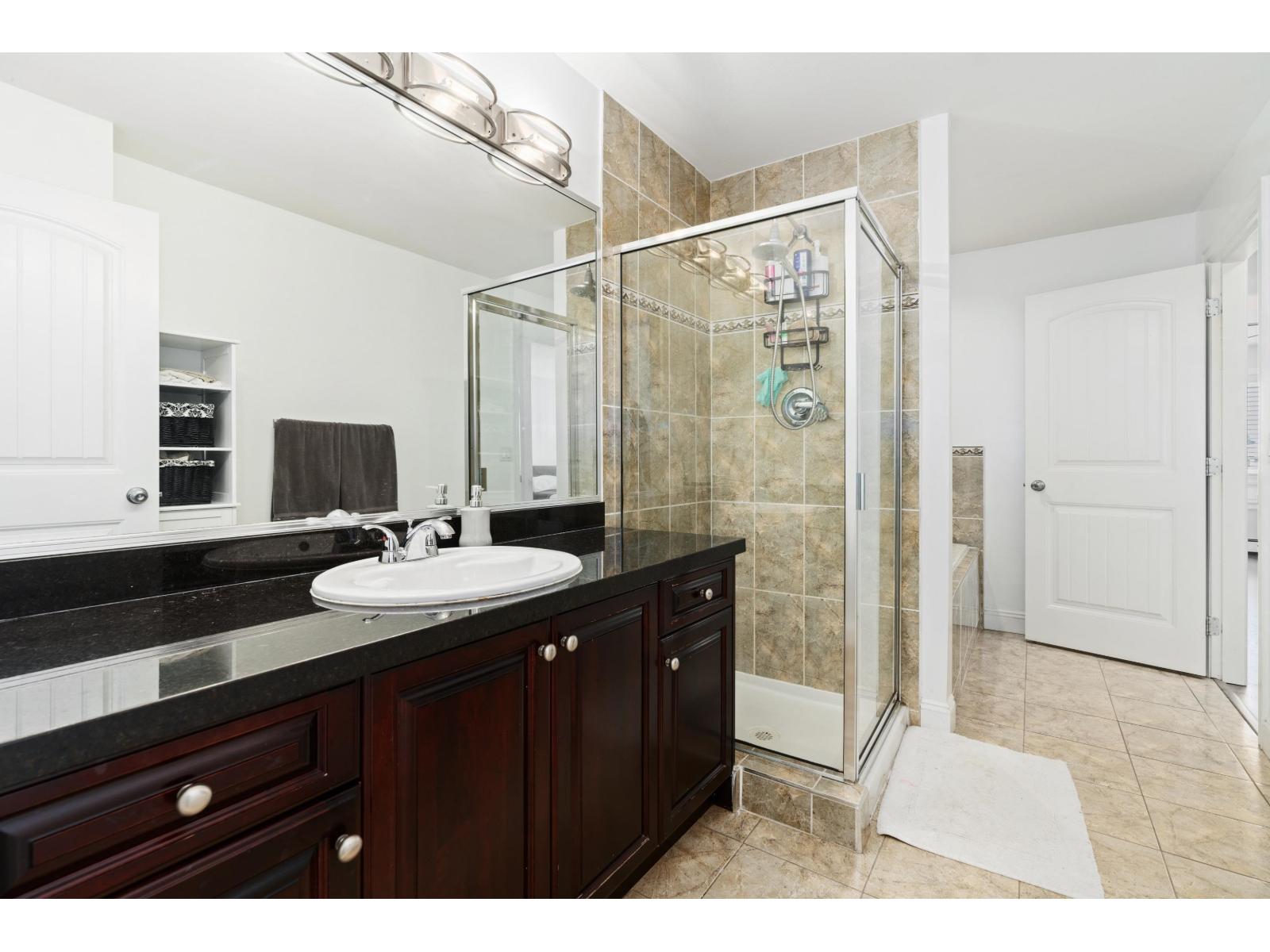 4 Bed, 4 Bath House for Sale in Delta – 11288 87A AVENUE, Delta – MLS# R3149606 - Image 6