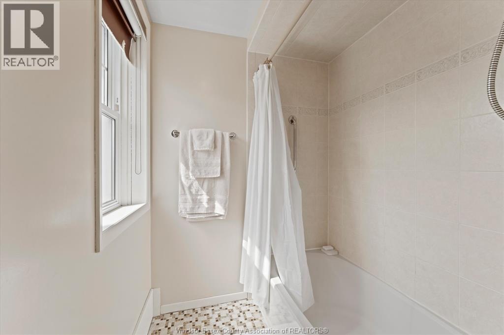 867 Talbot (County Road 34) - 23