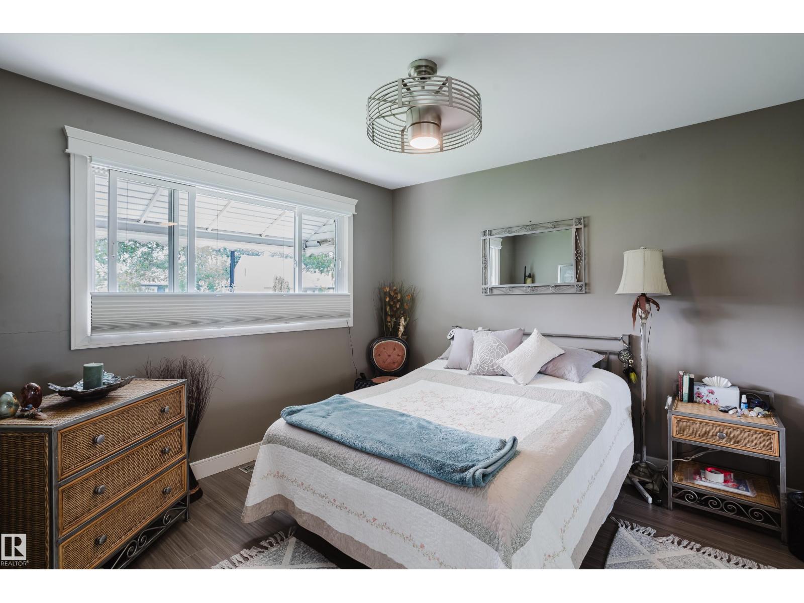 14814 104 AV NW - Image 14