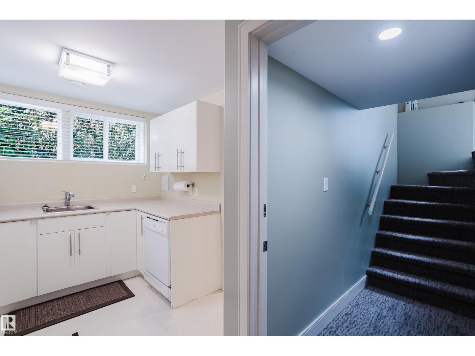 14814 104 AV NW - Image 21