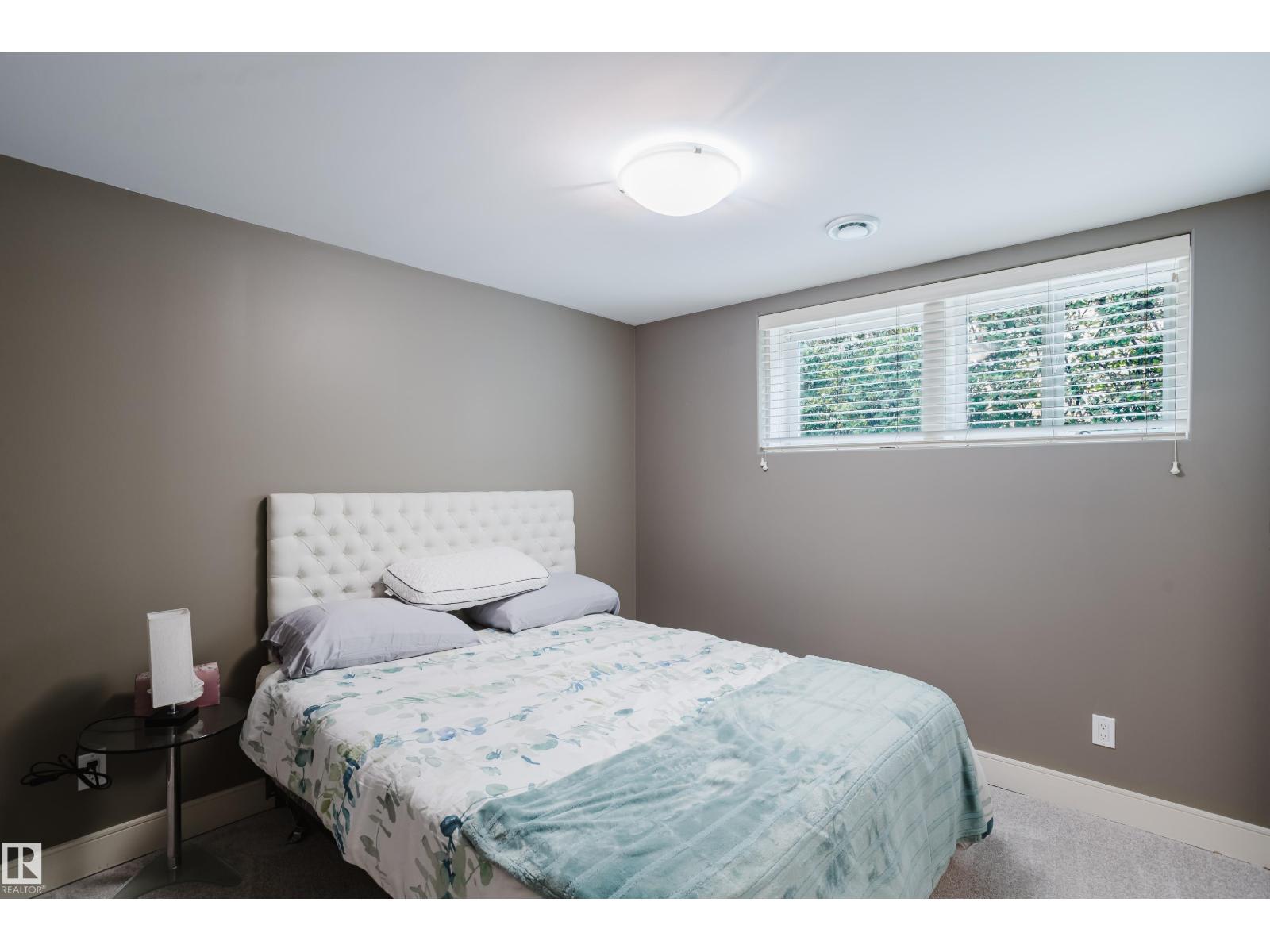 14814 104 AV NW - Image 26