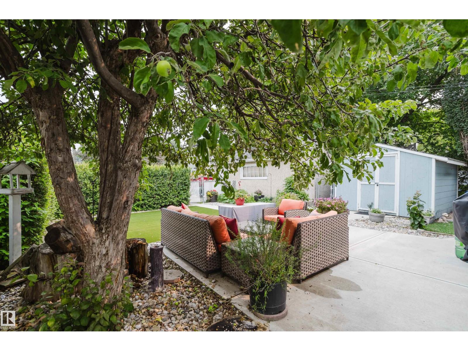 14814 104 AV NW - Image 30