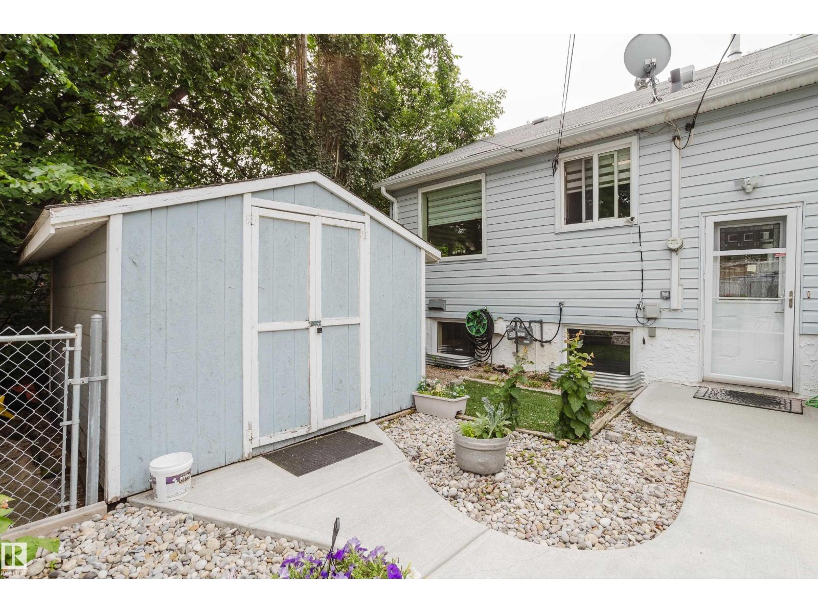 14814 104 AV NW - Image 31