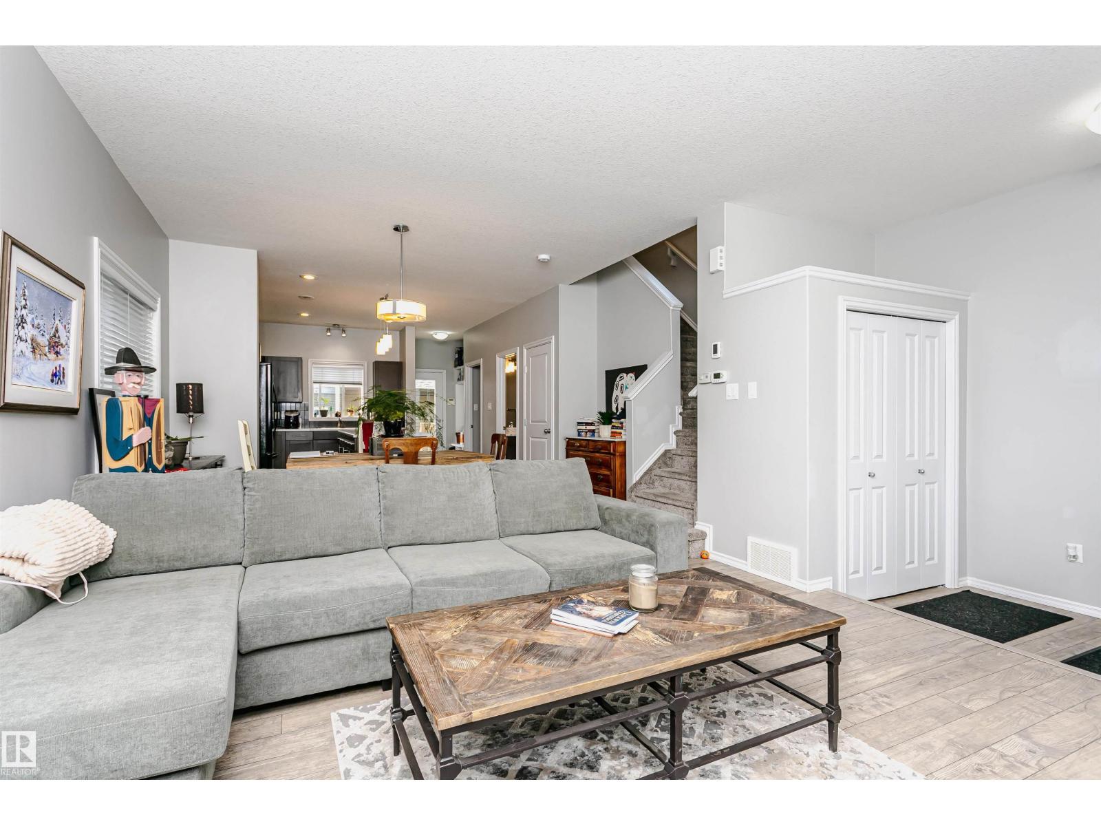21931 91 AV NW - Image 9