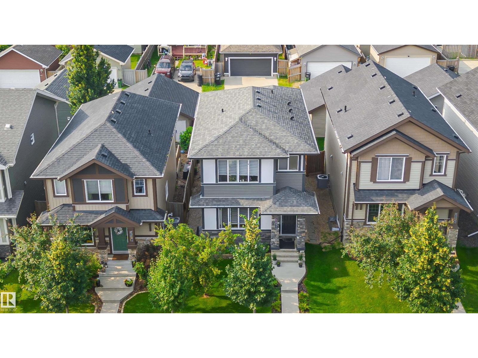 21931 91 AV NW - 21