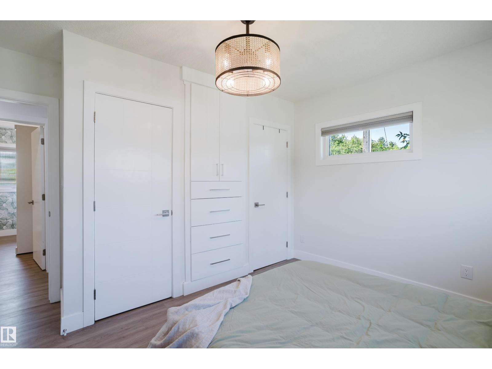 11455 111A AV NW - Image 18