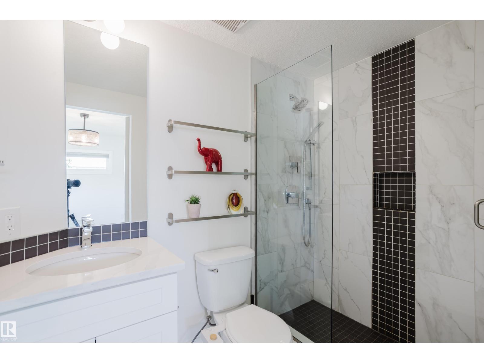 11455 111A AV NW - 22