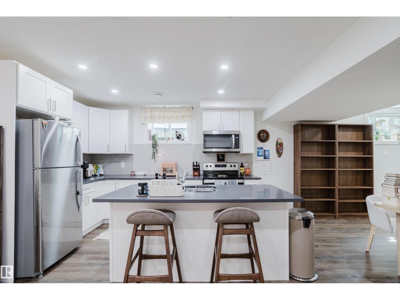 11455 111A AV NW - Image 40