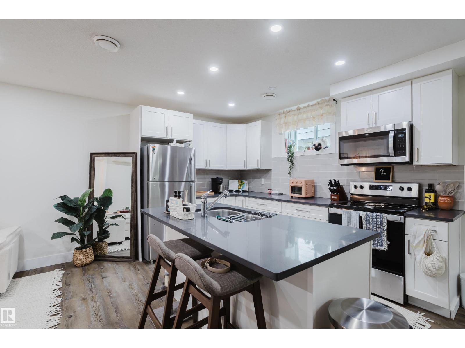 11455 111A AV NW - Image 35