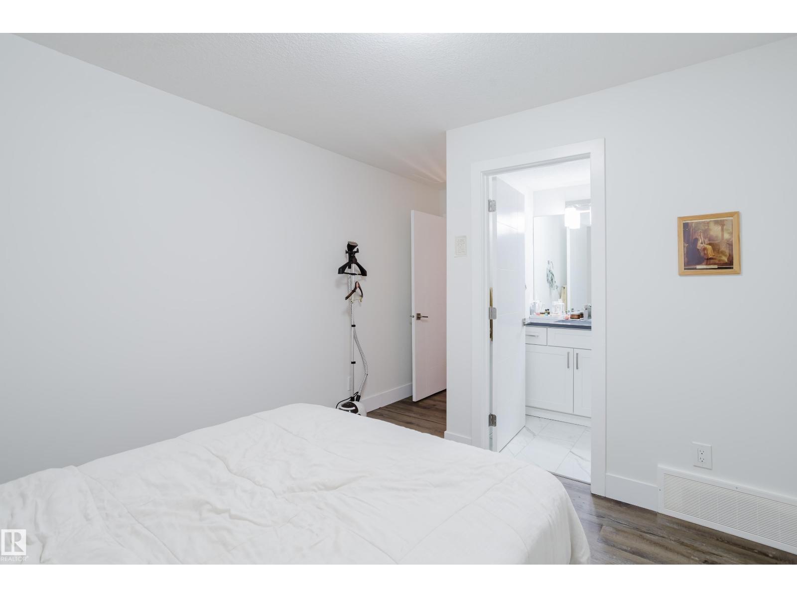11455 111A AV NW - Image 48