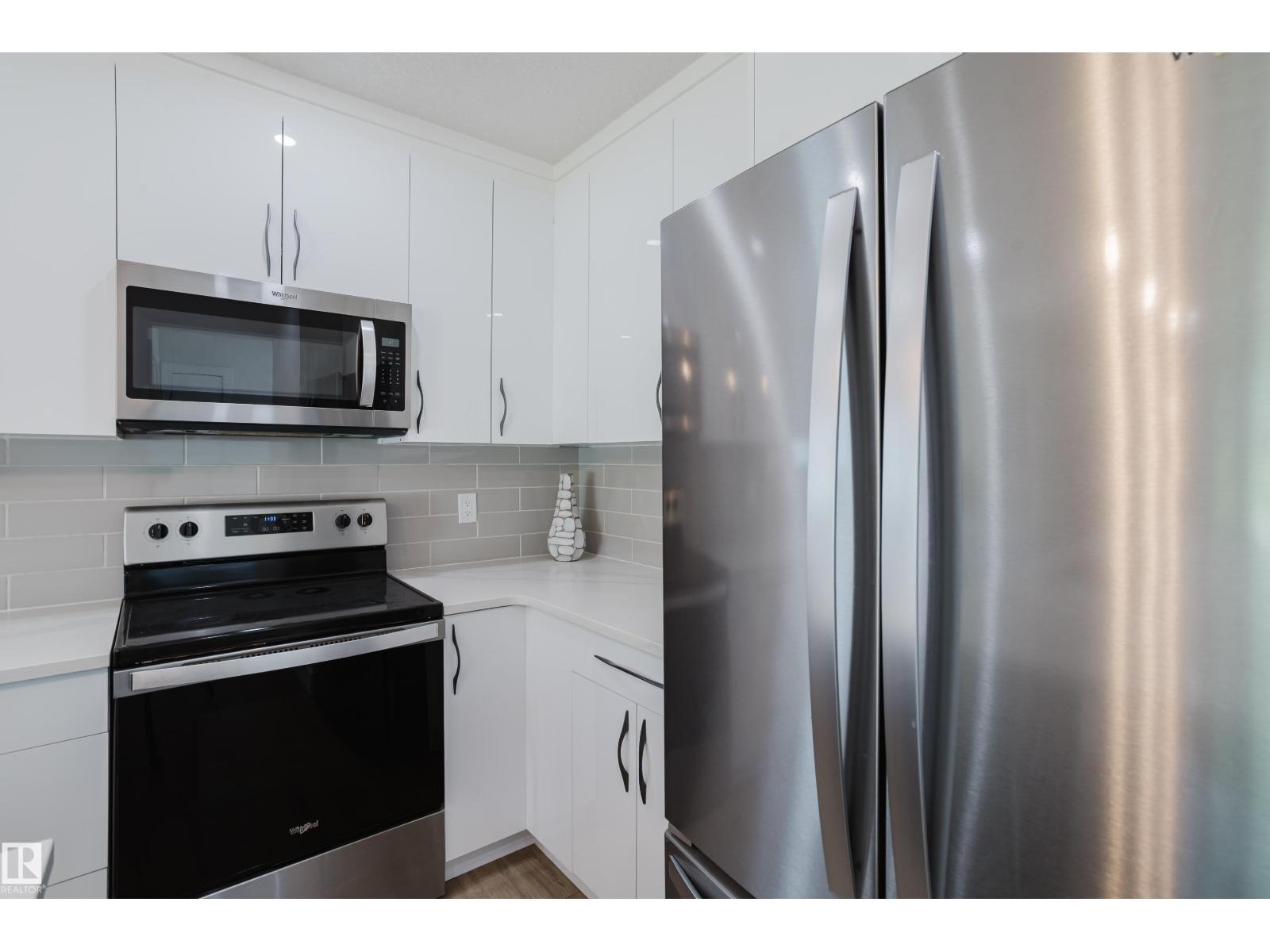 11455 111A AV NW - 14