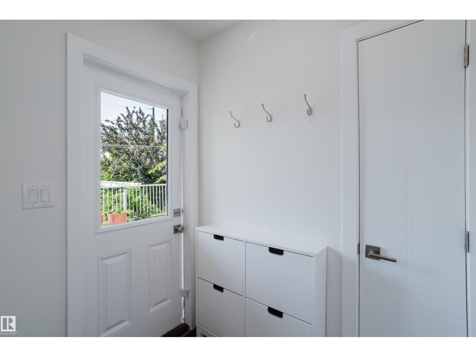 11455 111A AV NW - 31