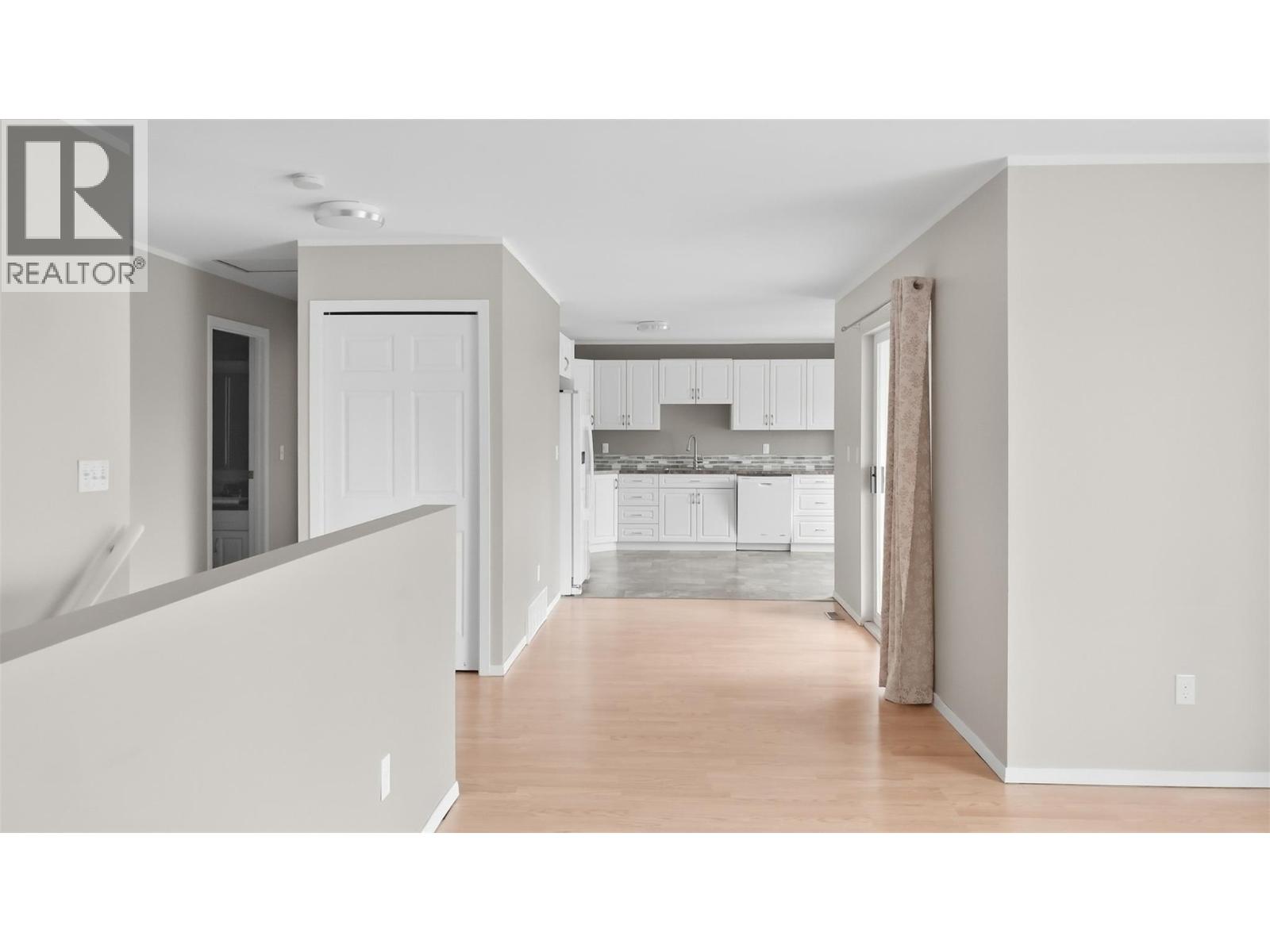 455 Campbell Avenue - 8