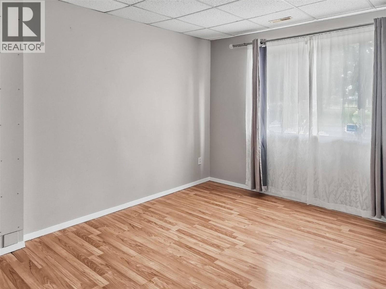 455 Campbell Avenue - 19