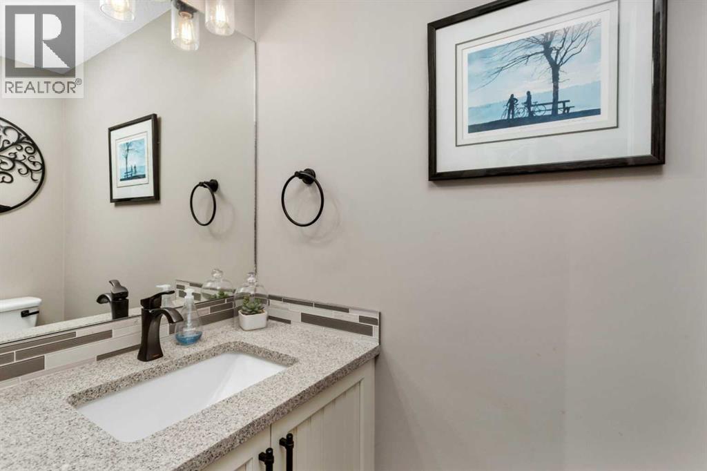 #124 5210 Lakeshore Drive - 37