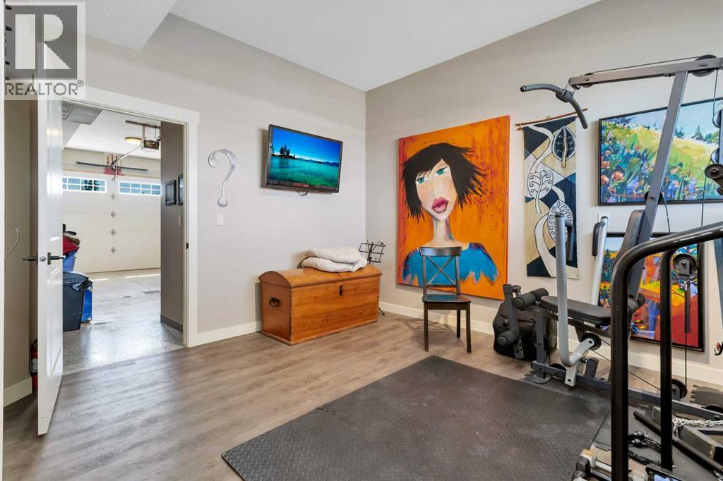 #124 5210 Lakeshore Drive - 36