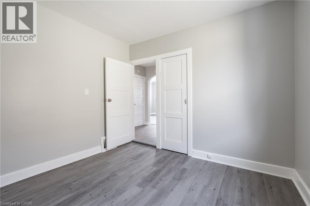 156 ADELINE Avenue - 15
