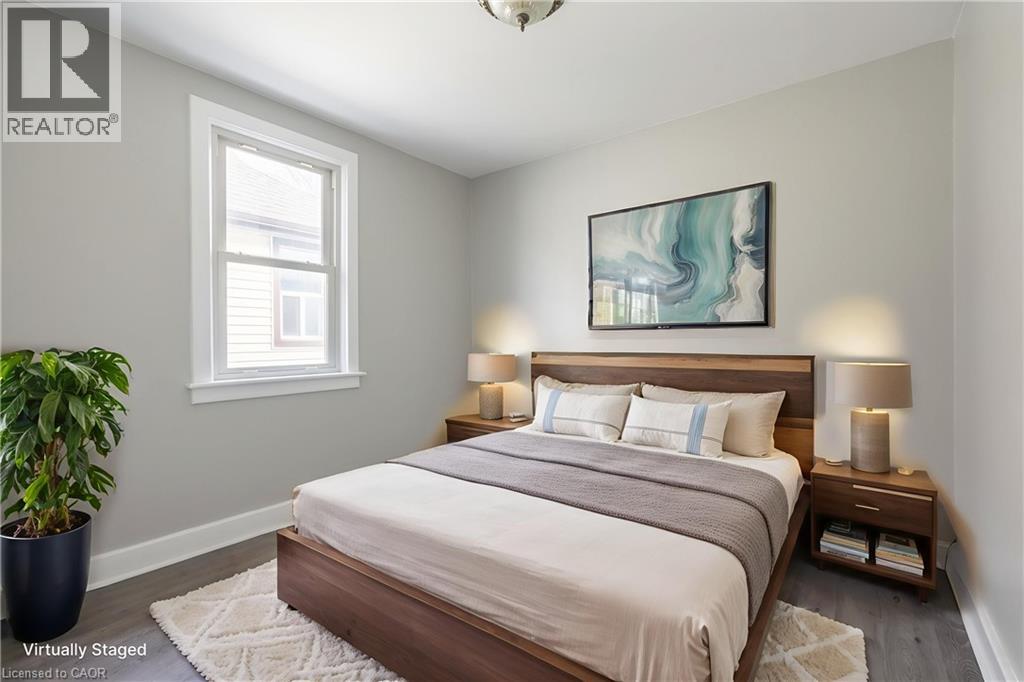 156 ADELINE Avenue - 14