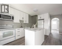 4pc Bathroom - 156 Adeline Avenue, Hamilton, ON L8H5T8 Photo 8