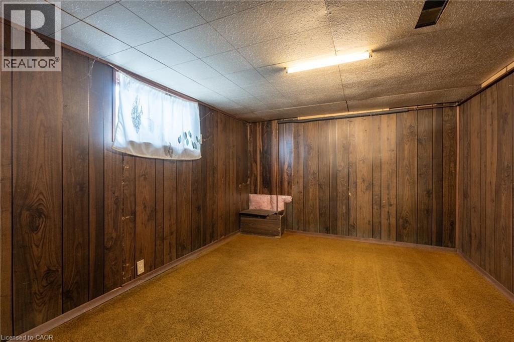 156 ADELINE Avenue - 23