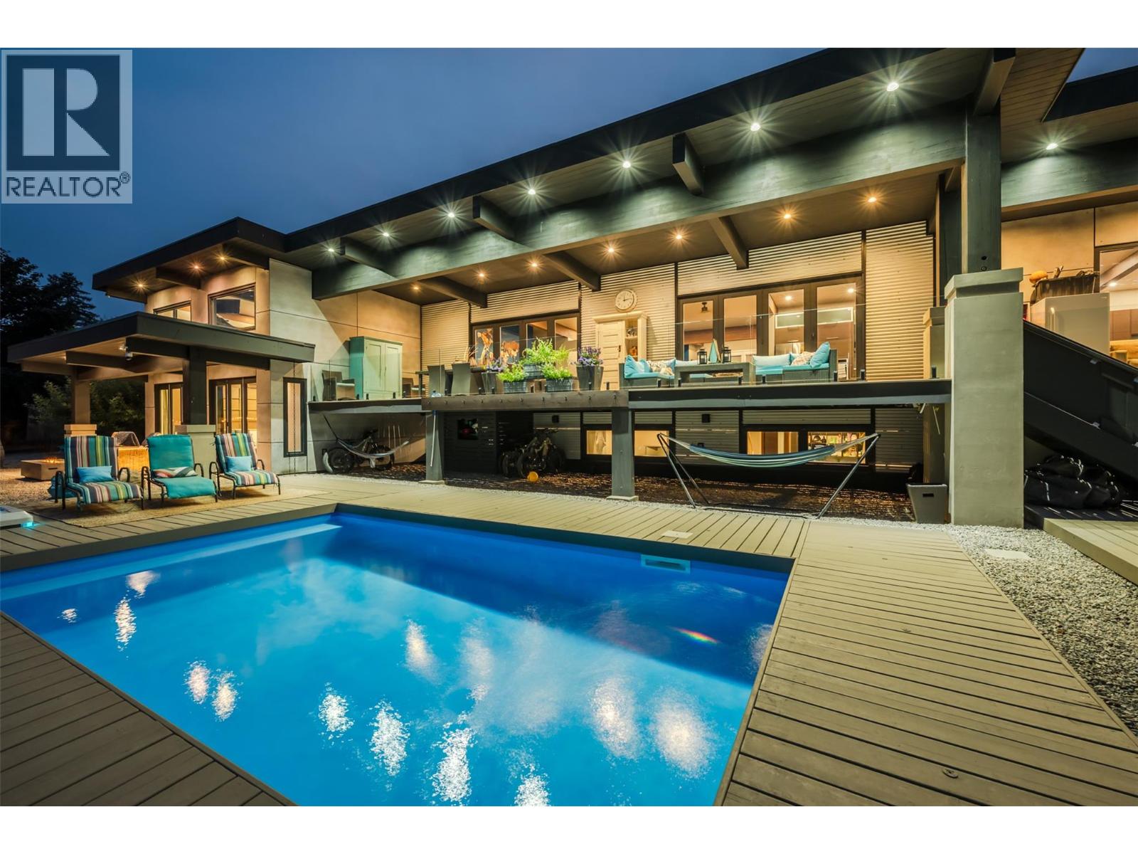 111 Hyslop Drive - 65
