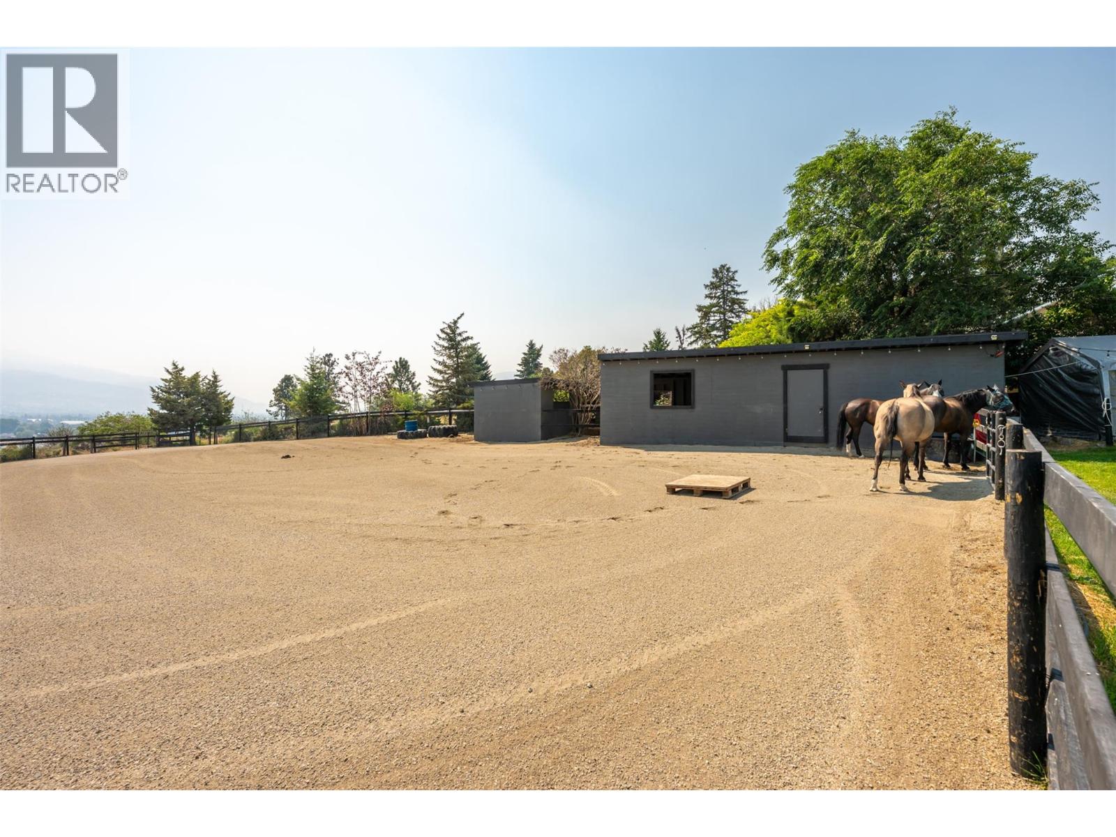 111 Hyslop Drive - 56