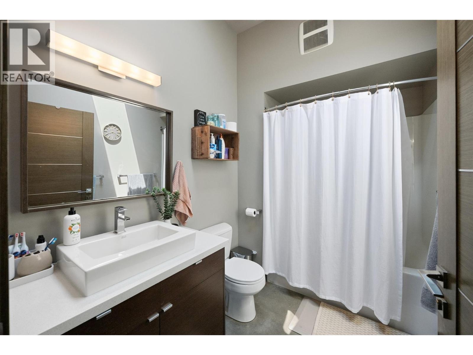 111 Hyslop Drive - 31