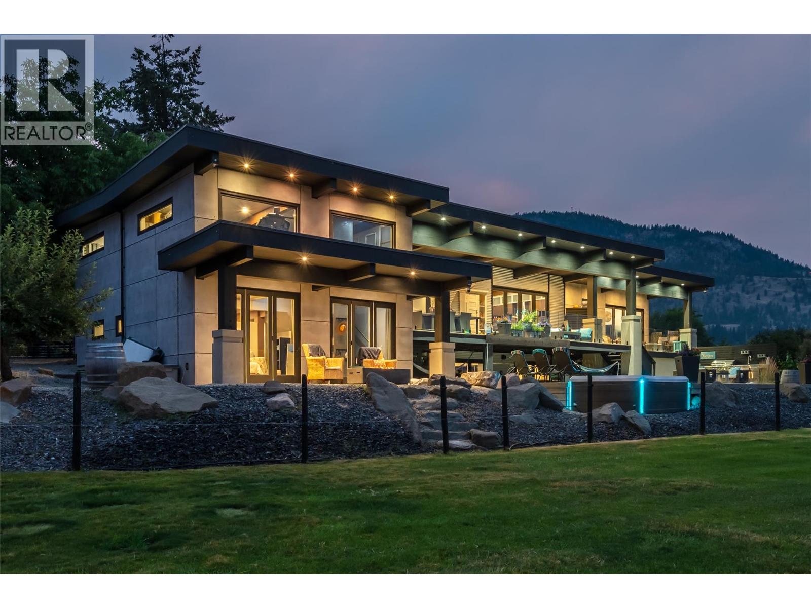 111 Hyslop Drive - 64