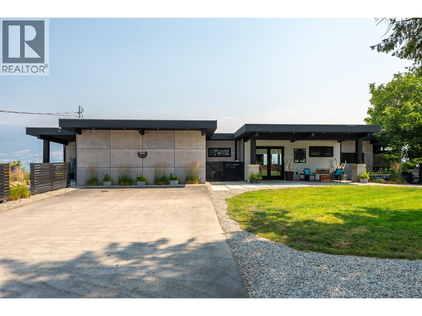 111 Hyslop Drive - 69