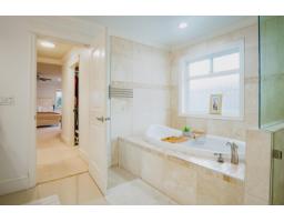 16050 79 Avenue, Surrey, BC V4N0K2 Photo 17