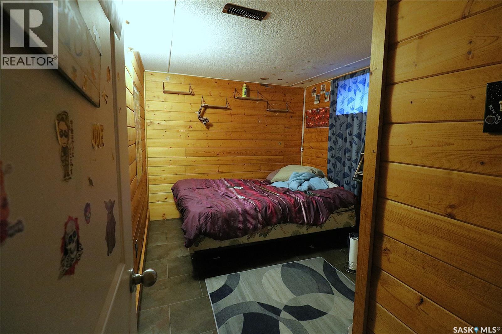 111 Henderson STREET - 25