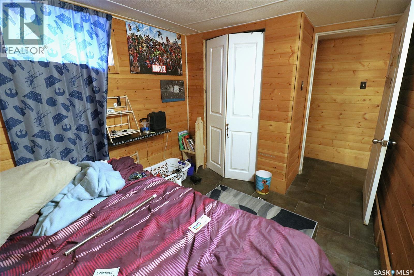 111 Henderson STREET - 27