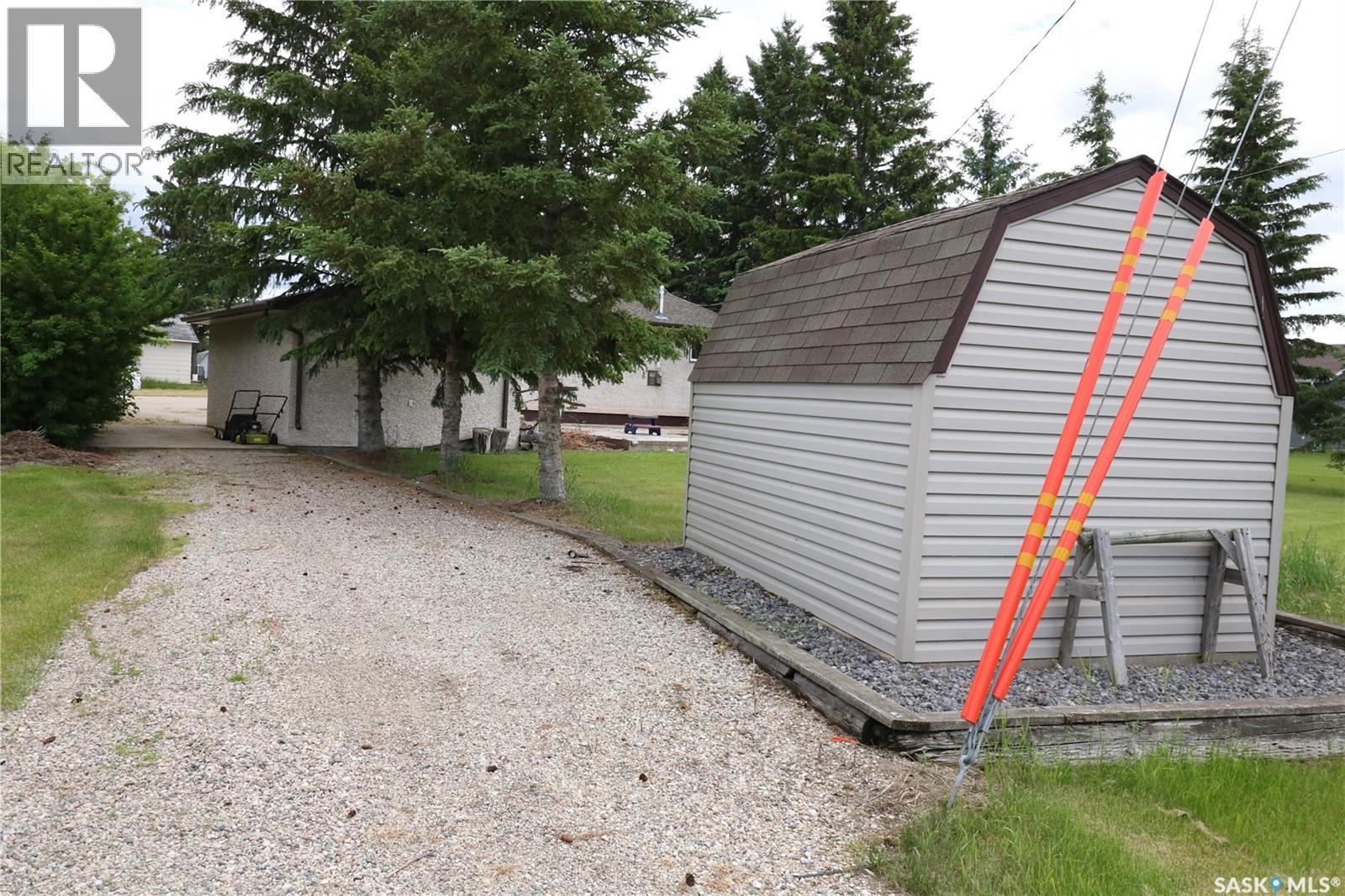 111 Henderson STREET - 43