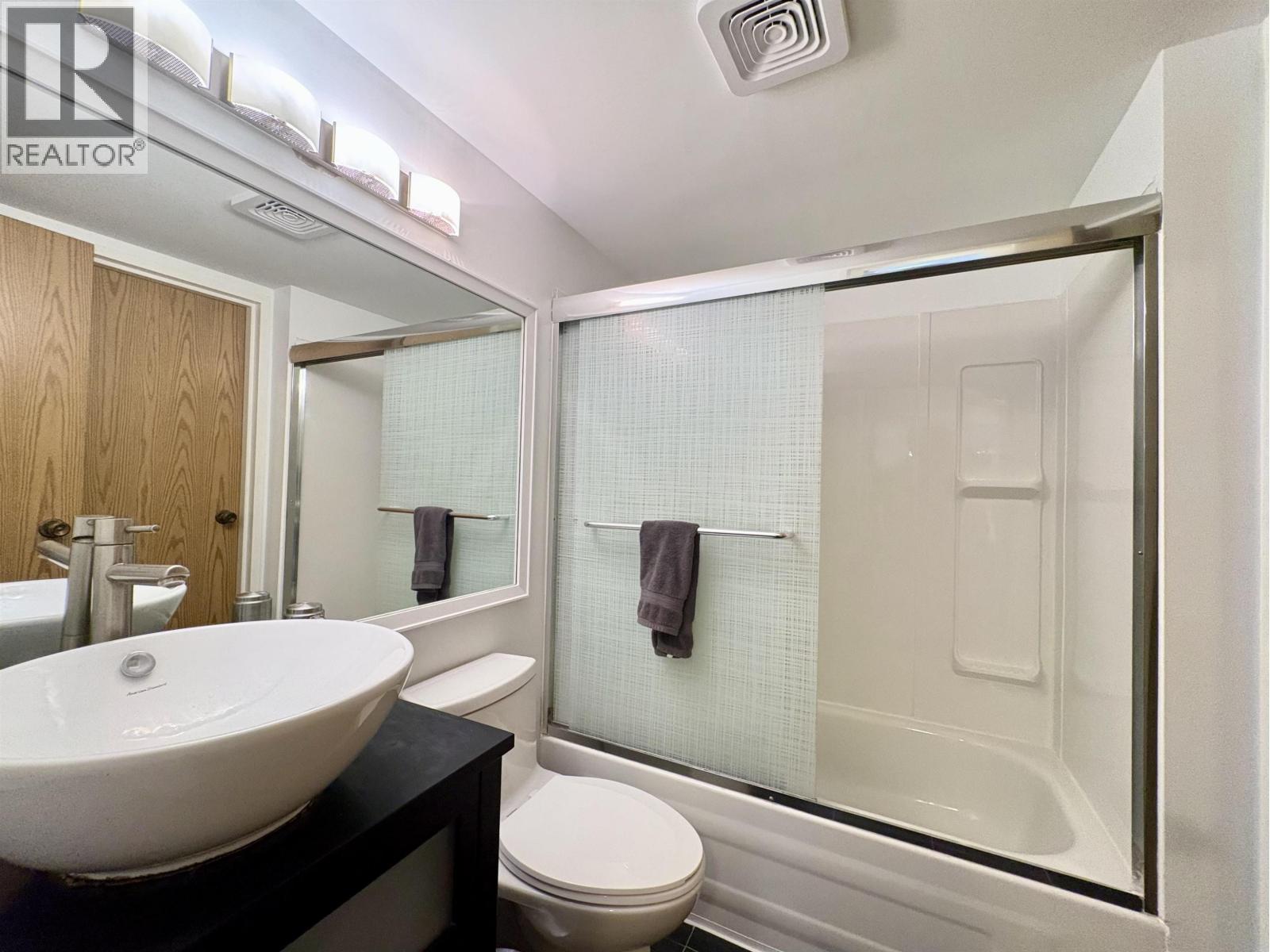 2 Bed, 1 Bath Apartment for Sale in Burnaby – 312 9880 MANCHESTER DRIVE, Burnaby – MLS# R3149585 - Image 34