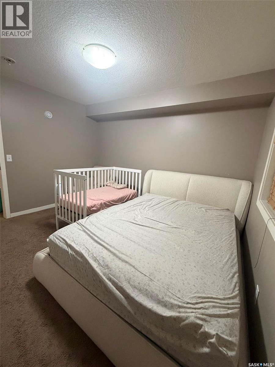 #26 5742 Gordon ROAD - 18