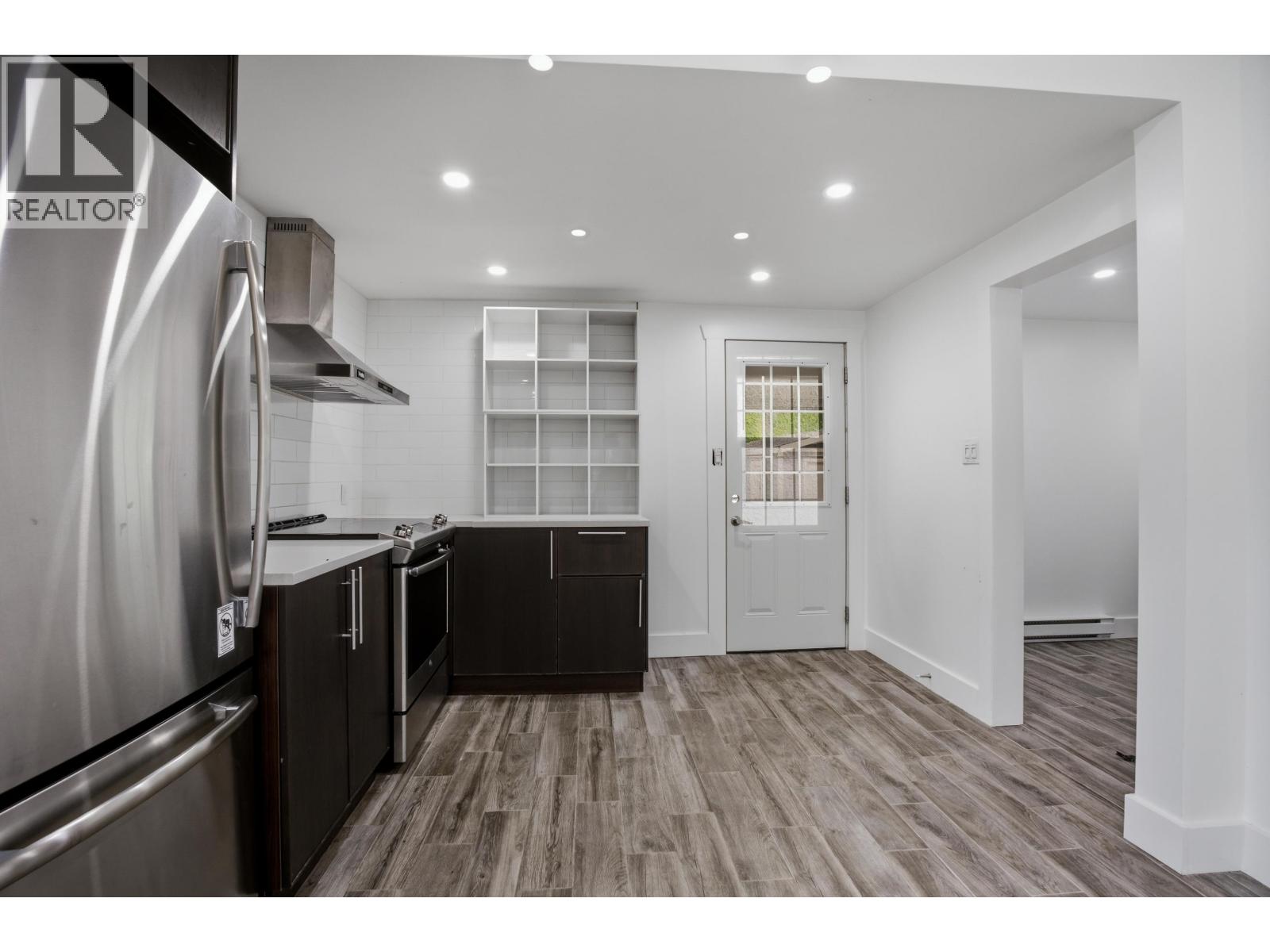 2311 KALUM STREET - 5