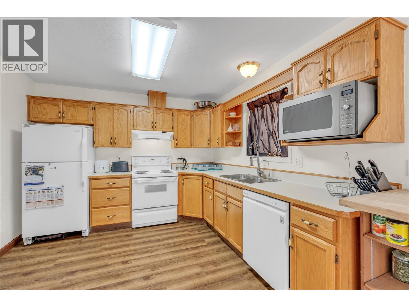 #102 597 Municipal Avenue - 16