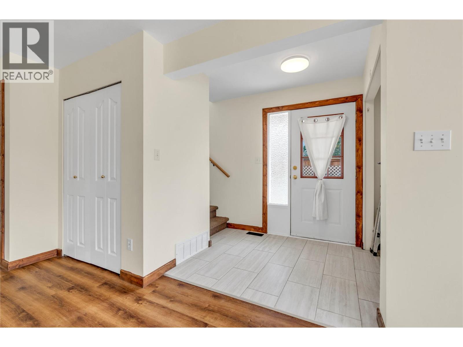 #102 597 Municipal Avenue - 3