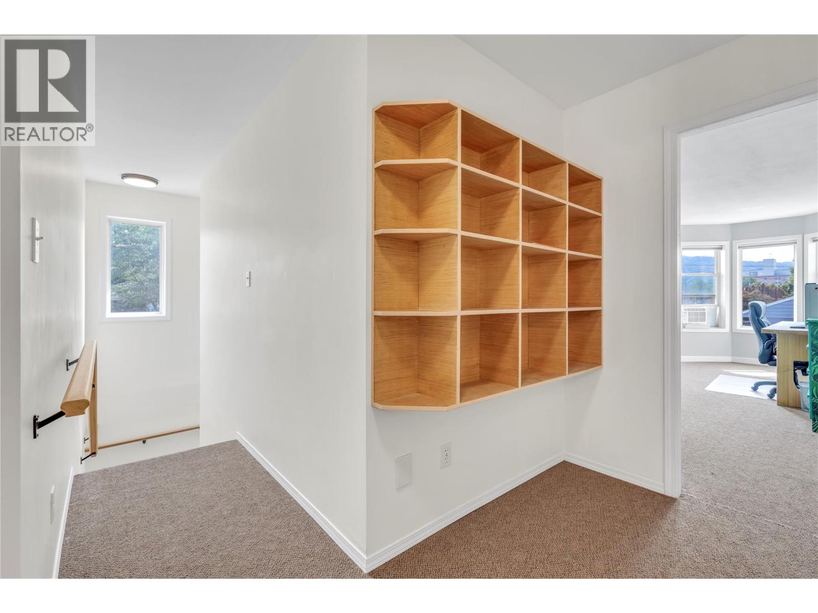 #102 597 Municipal Avenue - 21