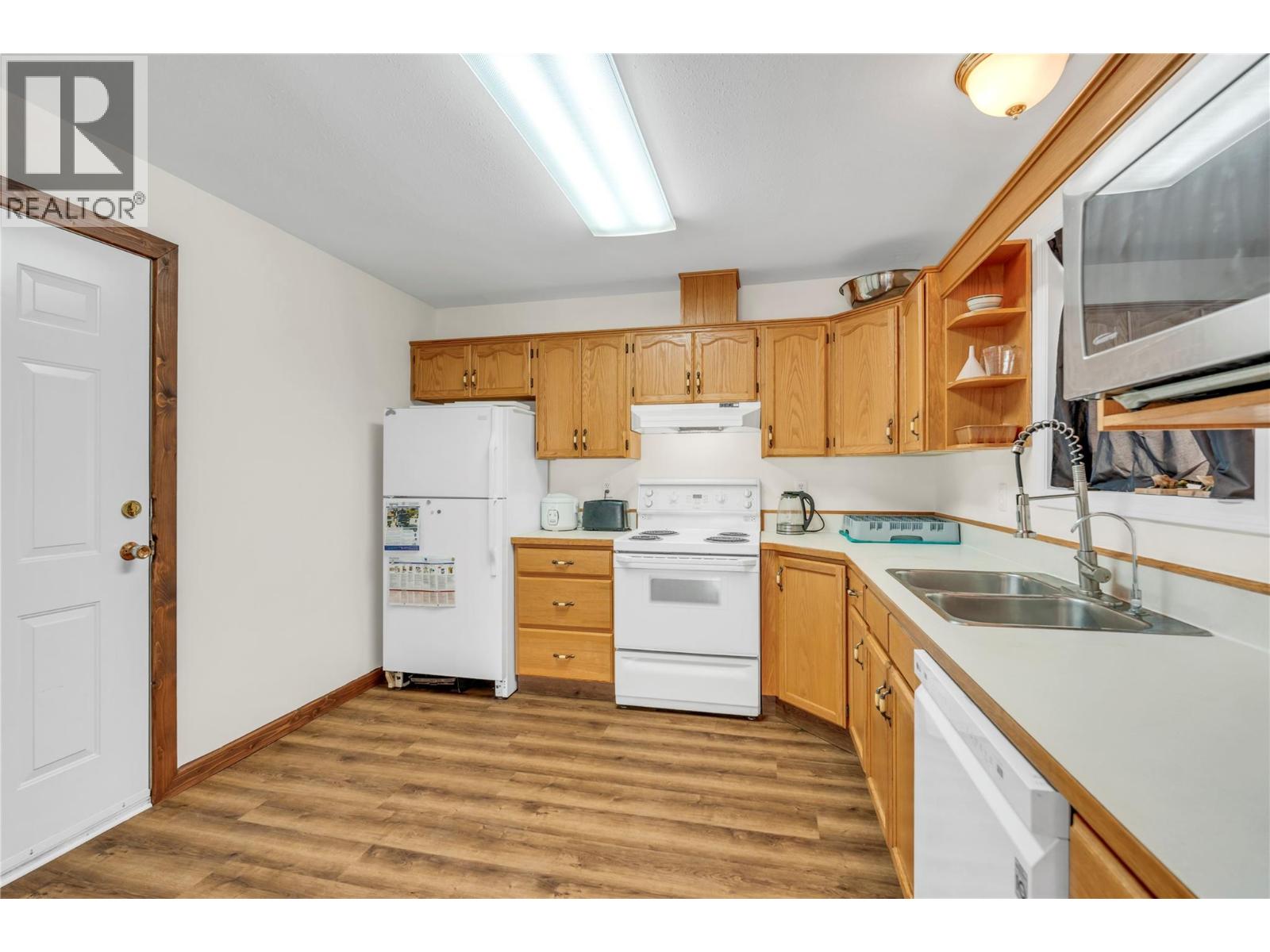 #102 597 Municipal Avenue - 15