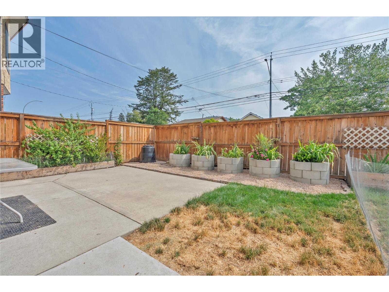 #102 597 Municipal Avenue - 37