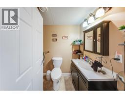 7400 Crema Drive, Trail, BC V1R4X6 Photo 20