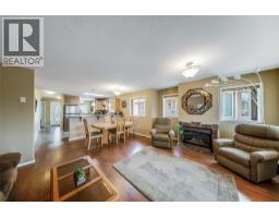 7400 Crema Drive, Trail, BC V1R4X6 Photo 13