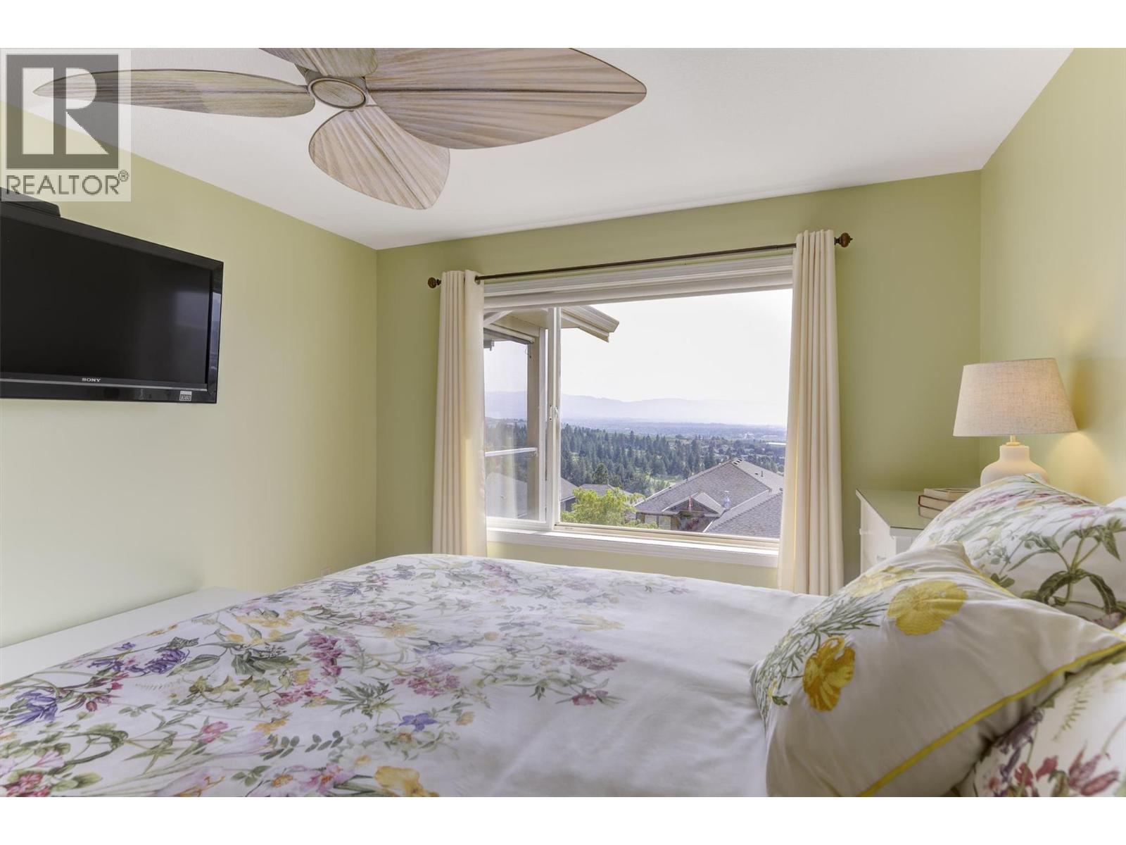 5205 Sandhills Drive - 35