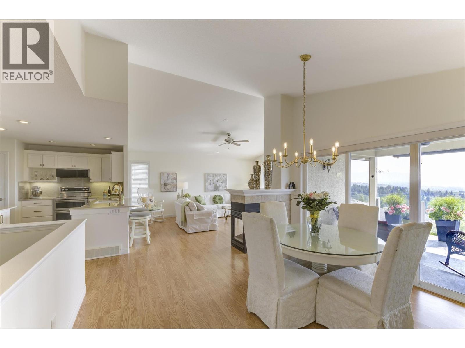 5205 Sandhills Drive - 10