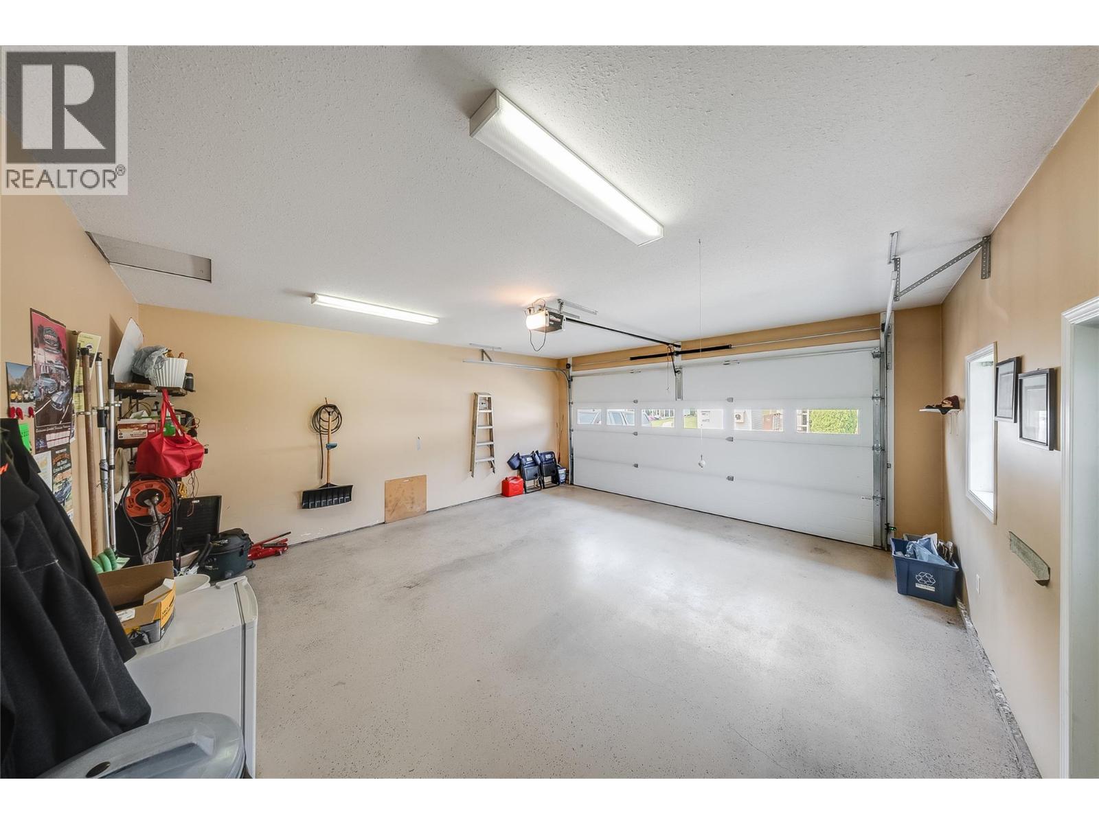 7400 Crema Drive - 43