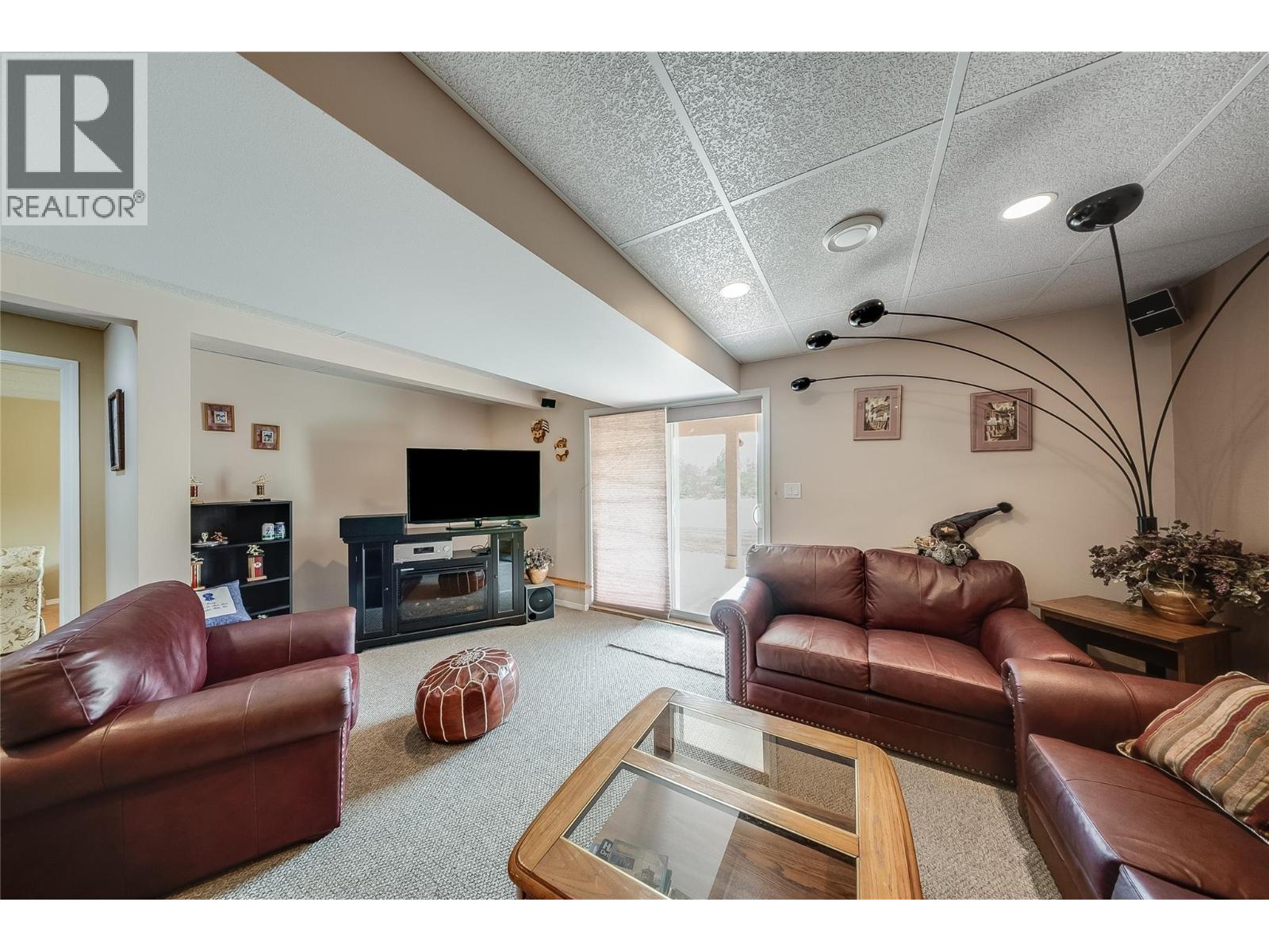 7400 Crema Drive - 28